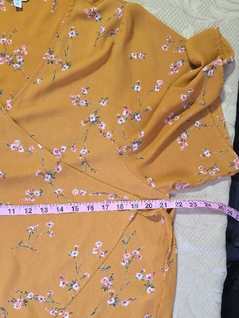 Express Mustard Floral Side-Tie Wrap Top Size L - Picture 11 of 12